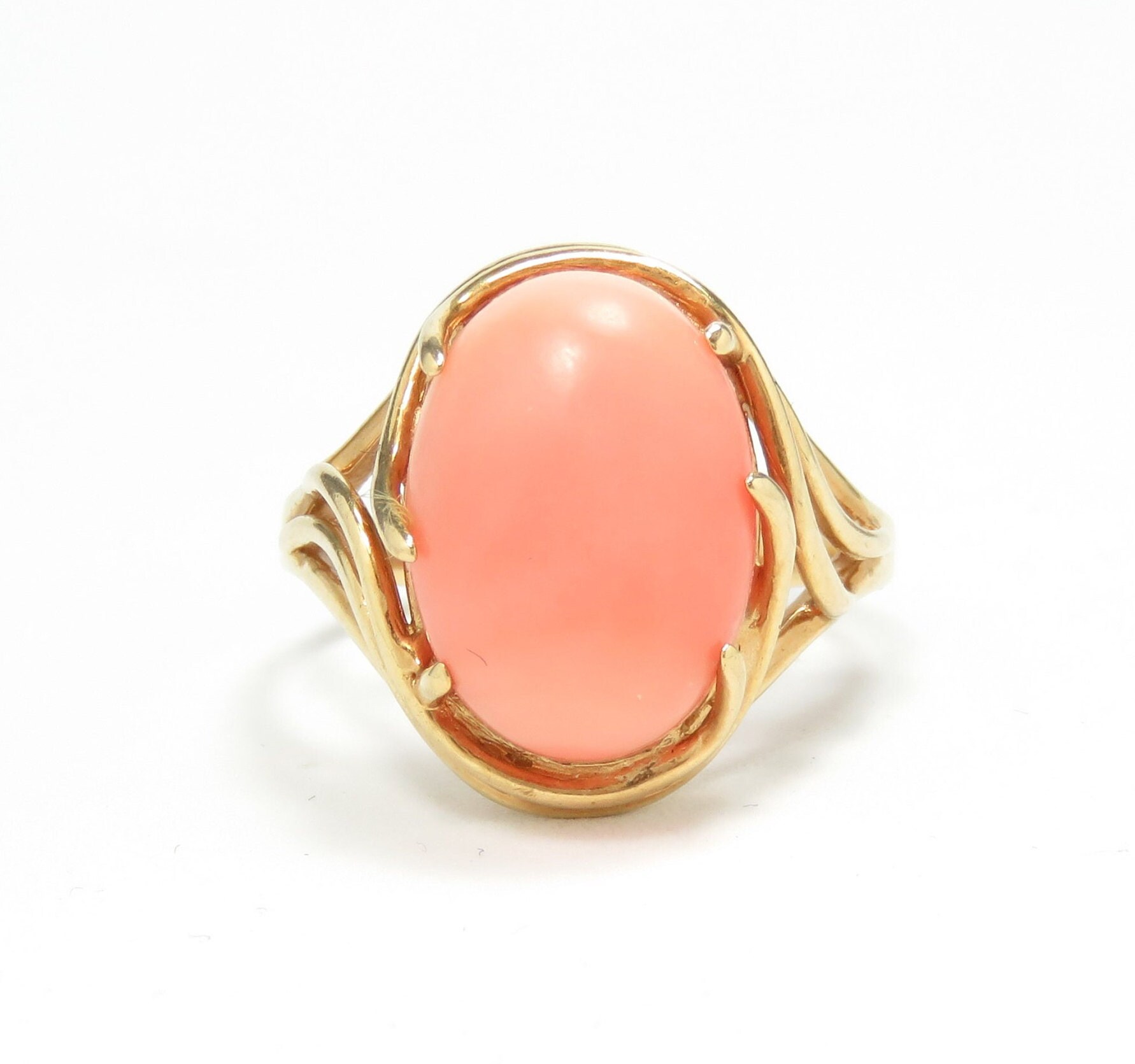 14k Gold Coral Ring; Vintage Coral Ring; Pink Gemstone Ring