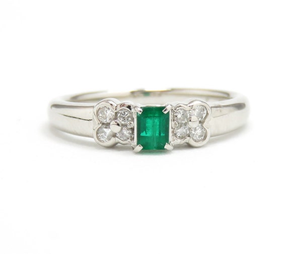 Platinum Emerald and Diamond Ring; Vintage Emeral… - image 1