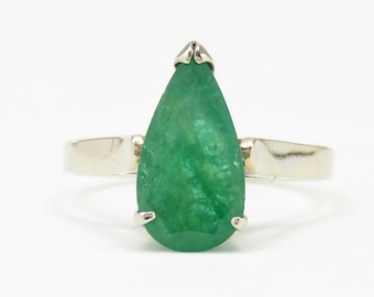 14k Gold Pear Cut Emerald Ring; Emerald Engagement Ring; Green Gemstone Ring; May Birthstone; May Birthday; Emerald Solitaire Ring Statement