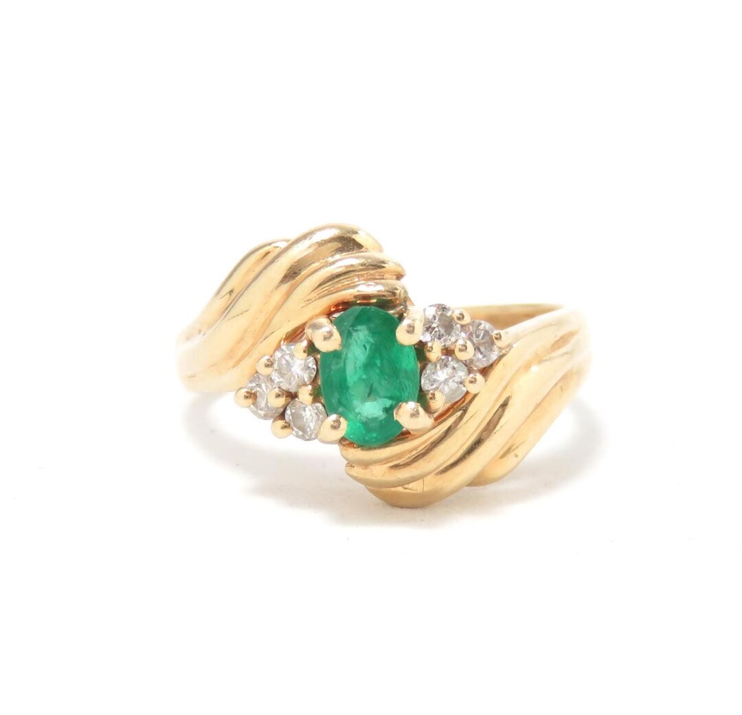 14k Gold Vintage Emerald and Diamond Statement Ring - Etsy