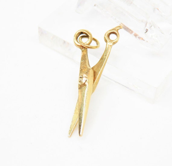 Vintage 14k Gold Scissors Charm; Antique Charm; Vi
