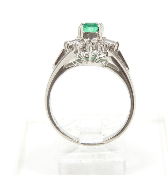 Platinum Emerald and Diamond Engagement Ring; Vin… - image 6