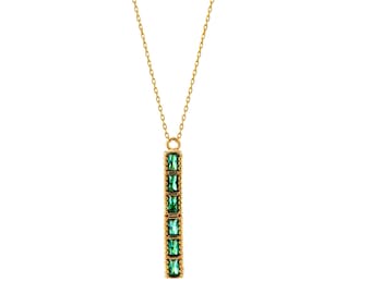 Emerald Pendant Necklace • 14K Gold Statement Jewellery • Symbolic Connection Gift • May Birthstone Layered Look