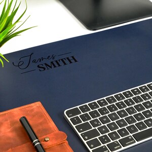 Tappetino da scrivania in pelle personalizzato, organizer da scrivania impermeabile immagine 2