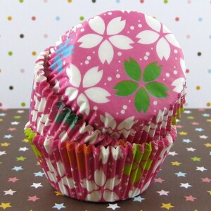 SALE Sakura/Cherry Blossom Hot Pink Standard Cupcake Liners 画像 2