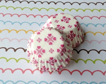 VENTE - Mini Sweetheart Cupcake Liners