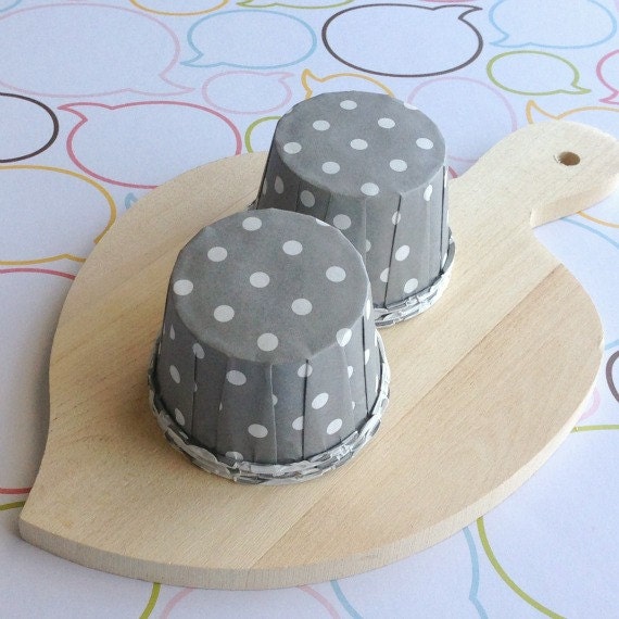 25 Polka Dots Gray Baking Cups Etsy