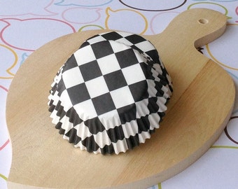 Black & White Checkers Standard Cupcake Liners