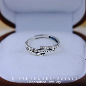 Anillo de plata de ley S925 con letras abiertas, estilo punk, estilo retro, ajustable