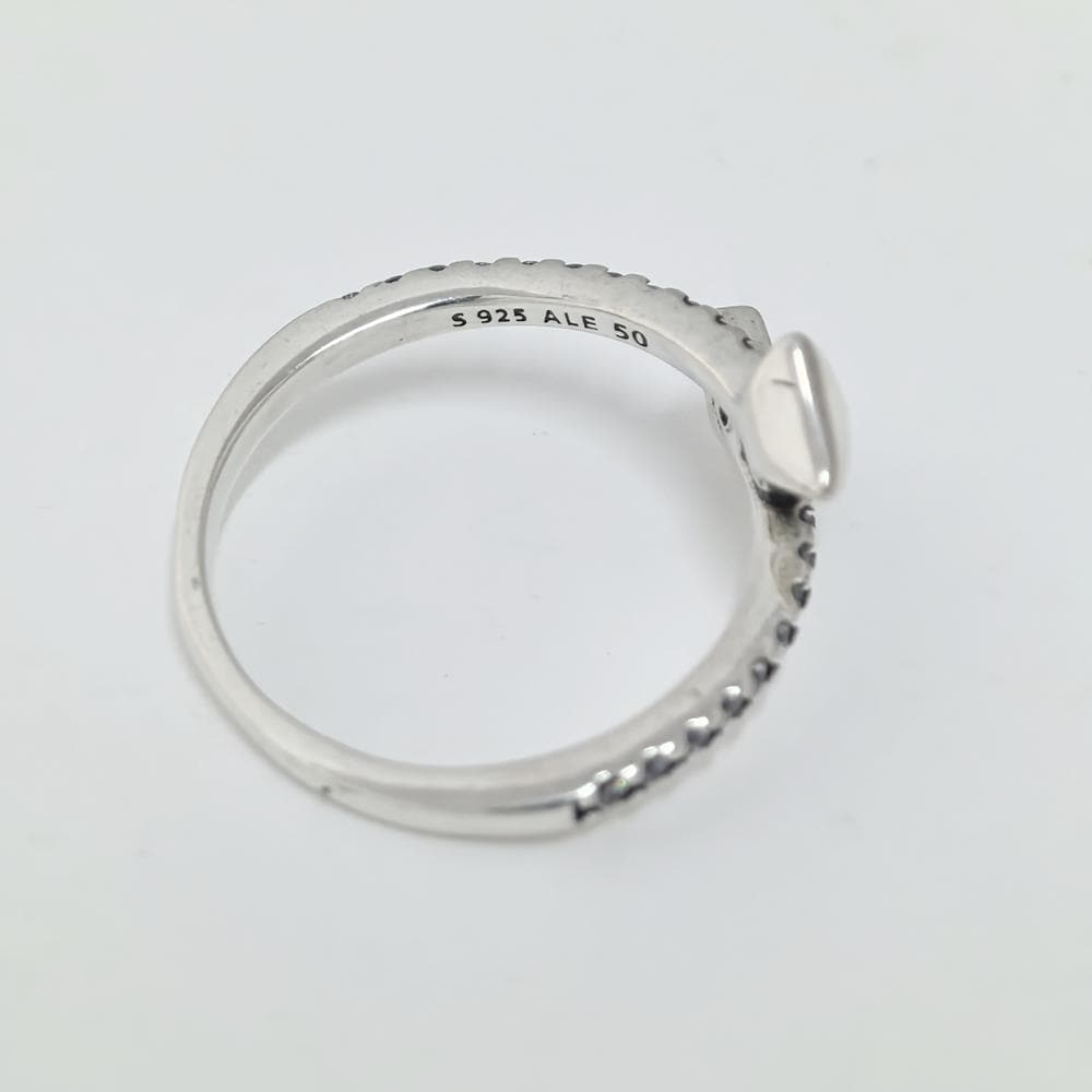 PANDORA Silver S925 ALE Sparkling Arrow Ring