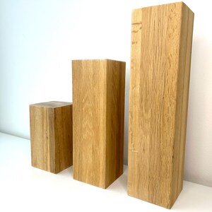 Blocchi di legno di quercia per la lavorazione del legno e per officine