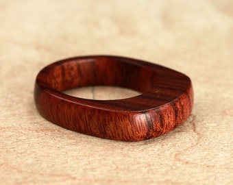 Size 5.75 - Mopani Wood Ring No. 25 (07-12-2012)