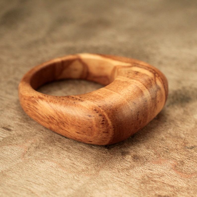 Size 10.75 Bethlehem Olive Wood Ring No. 15 image 2