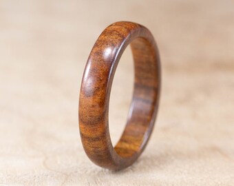 Maat 11 - Tamboti Wood Ring No. 285