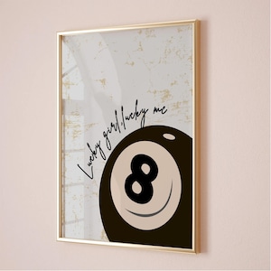 Vintage print biljartbal, Lucky 8 Ball kunst aan de muur, retro handgetekende poster, poster rode biljartbal, esthetische print voor appartement digitaal