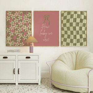How Lucky Are We-print, groene bloemenstrik muurkunst set van 3, esthetische trendy kustslaapzaal college appartement chinoiserieprints, grandmillennial