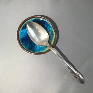 Blue Spoon rest, brown glaze with crackles, ocean affect image 4