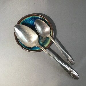 Blue Spoon rest, brown glaze with crackles, ocean affect image 6