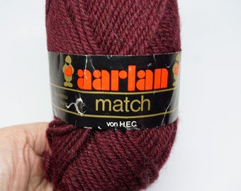 deSTASH yarn, Aarlan Match yarn, wool knitting yarn, wool crochet yarn, burgundy colored yarn