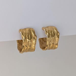 Gold Chunky Hammered Hoops: 90s Style Huggie Statement Earrings