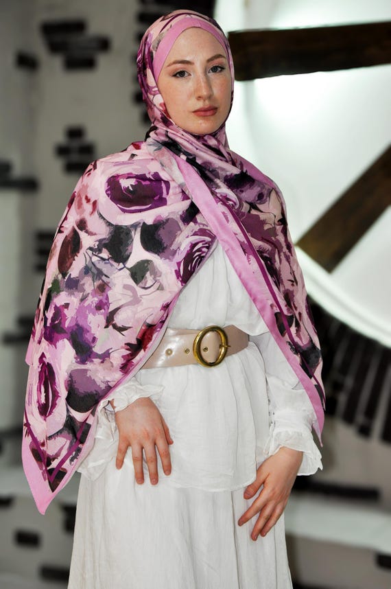 Floral Voile Cotton Hijab – Lightweight Breathable Scarf – Soft