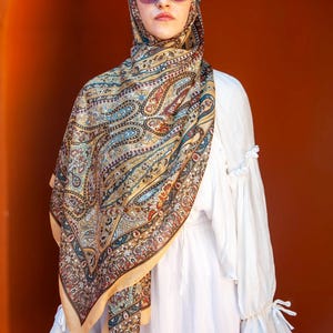 Ethnic Boho Hijab – Voile Cotton Scarf with Traditional Motif – Lightweight, Wrinkle-Free & Breathable Modest Headscarf