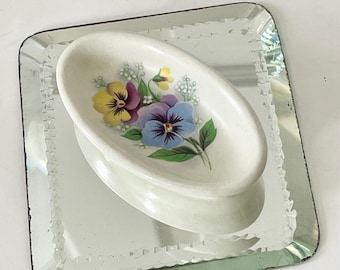 Plato pequeño de cerámica vintage con forma de pensamiento