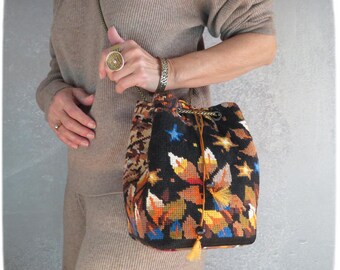 Tapestry Canvas Purse Bag with Chain, Gold Leaves and Stars