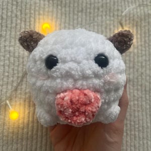 Gehäkeltes Poro plushie - Handgemachtes League of Legends Kuscheltier | süß & einzigartig - perfekt für Gamer | LoL plushie