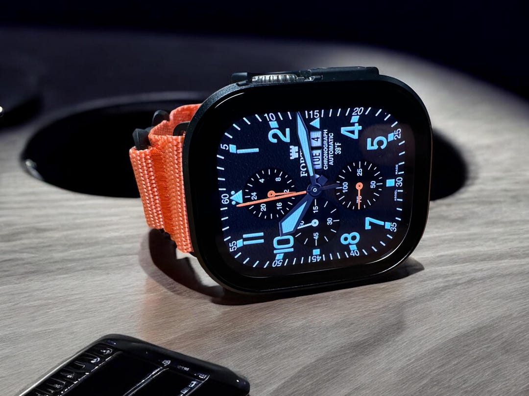 Fortress Flieger Apple Watch Face: Military Smartwatch Design