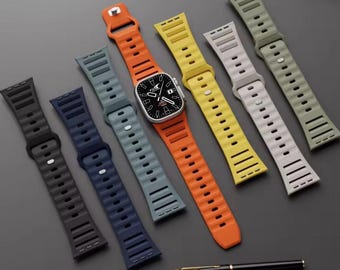 Silicone Sport Band for Apple Watch Ultra, SE & Series 7–2 – Compatible with 49mm 45mm 44mm 42mm Models Free watch face