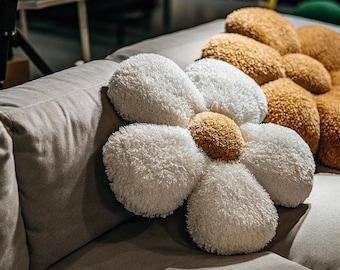 Soft Daisy Flower Pillow – Plush Kids Room Cushion – Cute Nursery Decor Throw Pillow – Baby Girl Bedroom Accent – Cozy Plush Floor Pillow