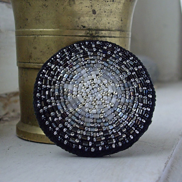 Circle Brooch Pin Etsy