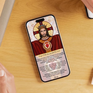 K&ouml;nnte beinhalten: Ein digitales Bild eines Gebets zum Heiligen Herzen Jesu. Das Bild zeigt ein Gem&auml;lde von Jesus mit einer Dornenkrone und einem roten Herzen mit einem Kreuz auf seiner Brust. Der Gebetstext ist in Englisch und enth&auml;lt die Worte "O most holy Heart of Jesus, Fountain of every blessing, I love you above all things. I love you with my whole being. I offer you my heart, my love, my life, my all. Make me yours, and grant me your peace and your love. Grant, grant, dear Lord, that I may love you and for you. Protect me from all evil. I put my trust in your infinite mercy. I love you, my Jesus, and I will love you eternally. Amen."