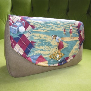 Lady Golfer Geldbörse oder Clutch in Hellbraun und Burgundy Argyle