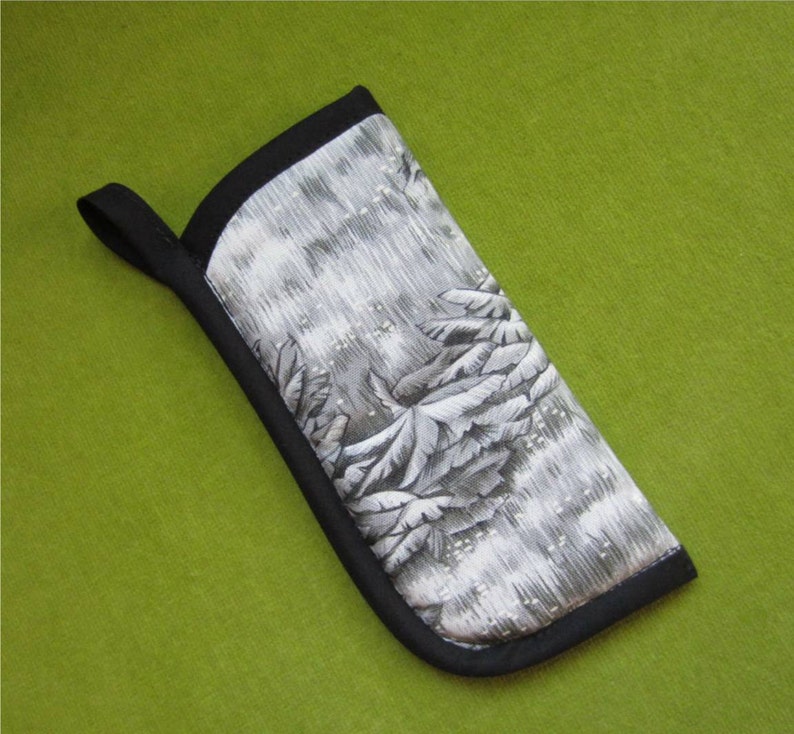 Toille Hunt Scene Padded Eyeglass Case