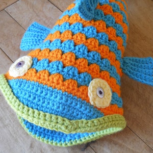 Crochet Fish Hat Pattern and Tutorial image 5