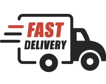 Puede incluir: Gráfico en blanco y negro de un camión de reparto con las palabras "FAST DELIVERY" en rojo y negro. El camión tiene dos ruedas y tres líneas horizontales rojas en el lado izquierdo.