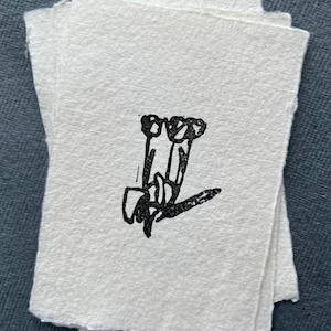 Handgesneden, Tulp, bloem, miniprint, Linosnede, blokprint, Khadi-papier, origineel, minimaal, kaart, handgedrukt, A7, monochroom, stempel