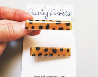 Guepardo / Resina / Acrílico / Purpurina / Pinza para el cabello /