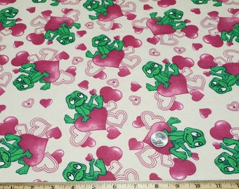 Green Frogs with Pink Hearts All Over Print 100% Cotton Flannel Fabric ~ New on Bolt ~ Sold by The Yard ~ Next Biz Day Shipping!