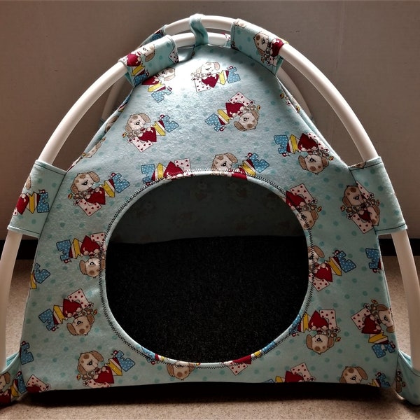 Pup Tent Style Pet Bed for Small Animals Puppy Love Print Lightweight Cotton Flannel Fabric Small (up to 12lbs.) or Large ( up to 22 lbs.)