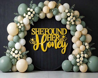 She Found Her Honey Wood Sign Bee Bridal Shower Backdrop Decoration