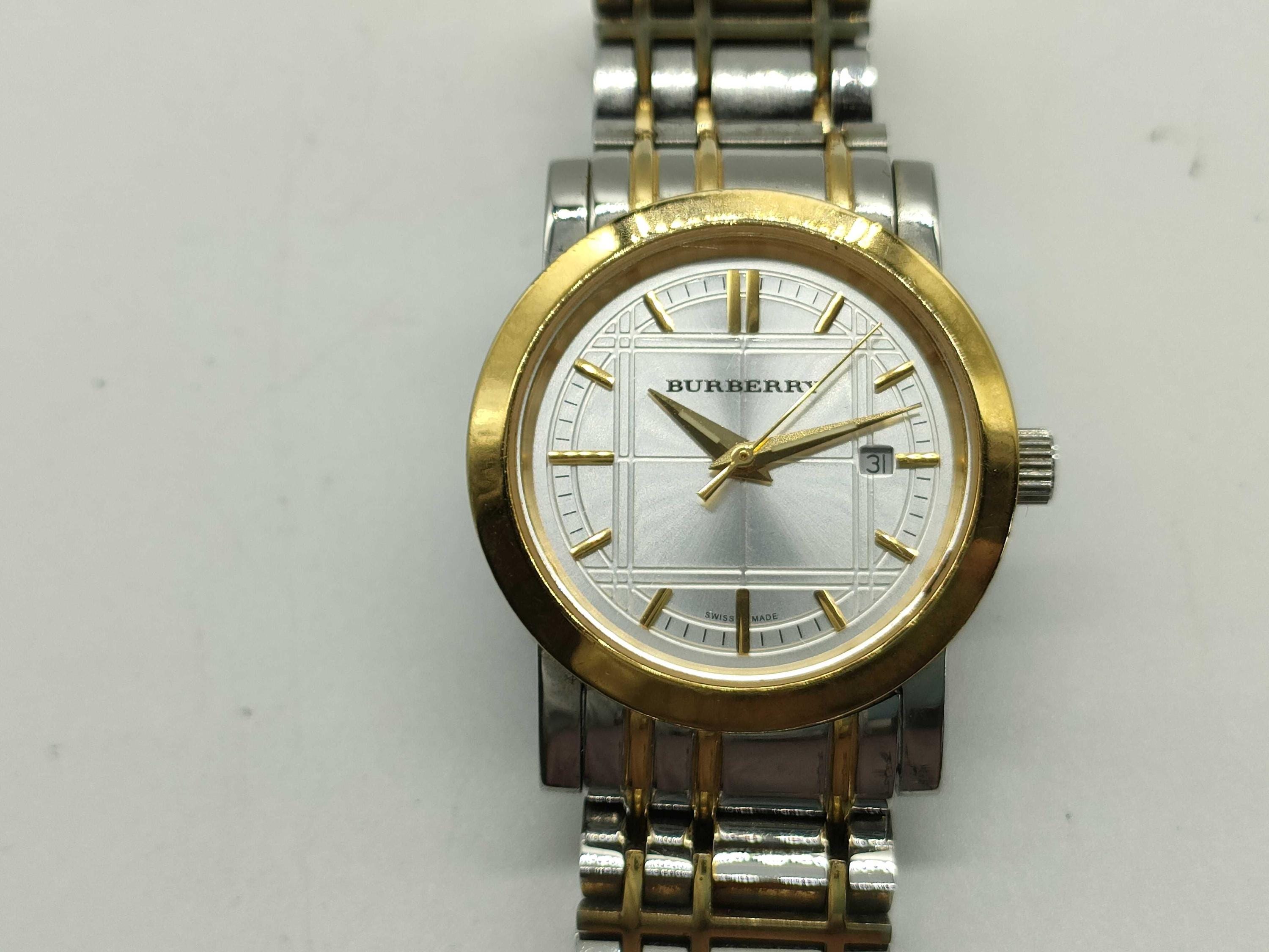 Burberry Two-Tone Gold and Silver Stainless Steel Wristwatch NEW Burberry Silver/Gold Watch Bu9115 | Mercari main image 3