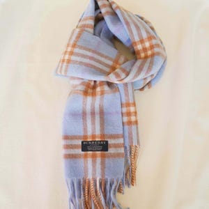 Vintage Burberry 100%Cashmere Scarf in excellent condition Made in England