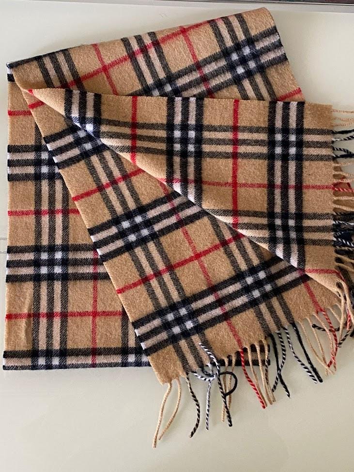 Vintage Burberry Camel 100%cashmere Scarf in Excellent Condition