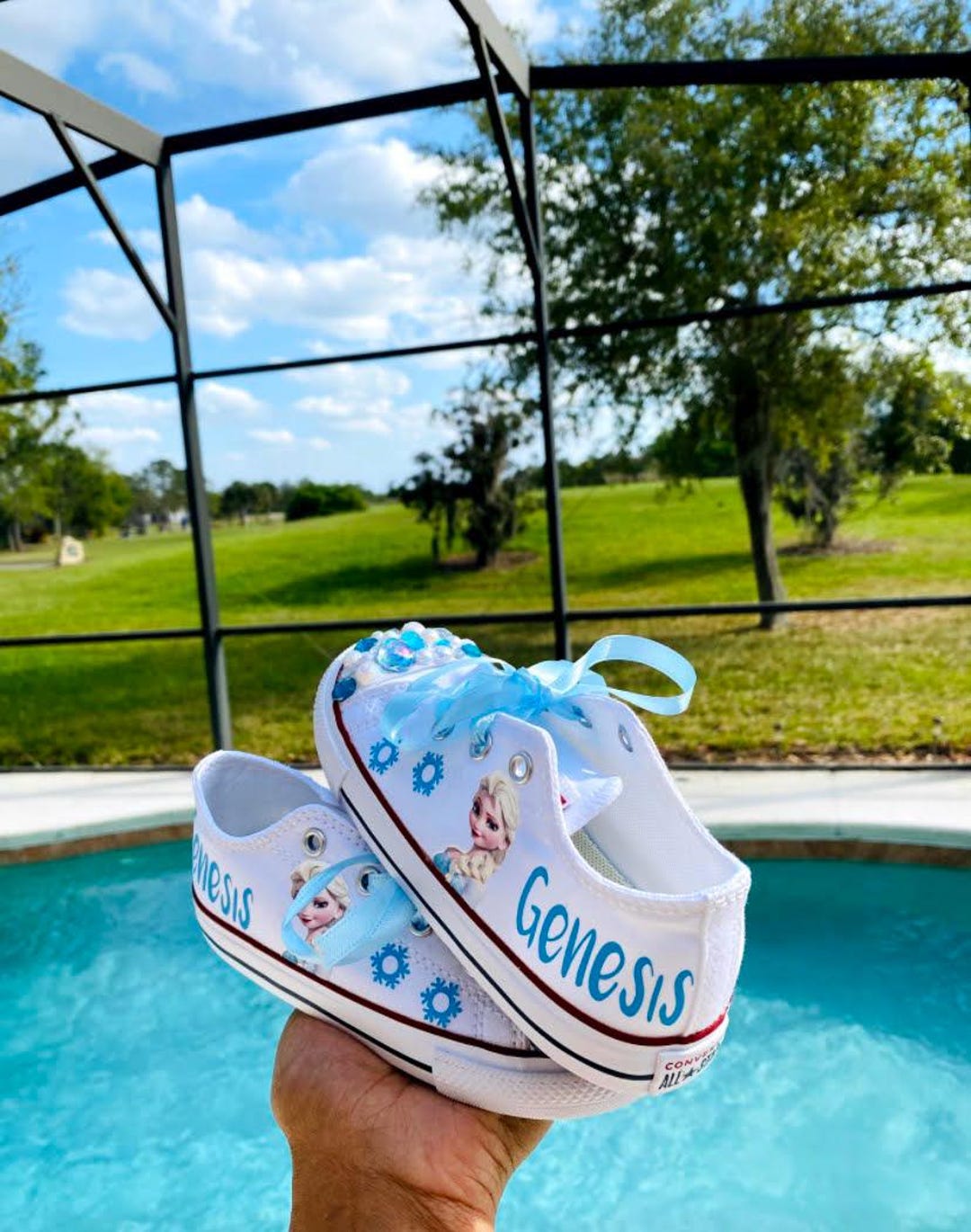converse elsa