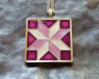 Quilt - Lemoyne Star Pendant.  Custom Coin, hand painted by Ann Nolen.  Size 1-1/4 x 1-1/4 inch - Pink & Magenta *