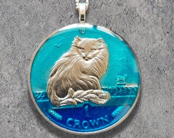 Hand Painted Isle of Man Coin. Angora Cat Pendant. 1-1/2 inch coin dated 1995.