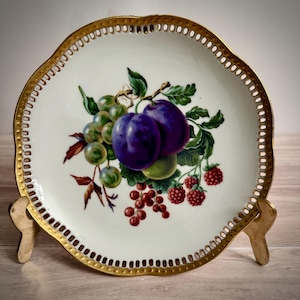 Vintage Porcelain Fruit Plate with Gold Filigree Trim | 7” Decorative Display Plate | T.H. Heart Backstamp | European Cottagecore Decor
